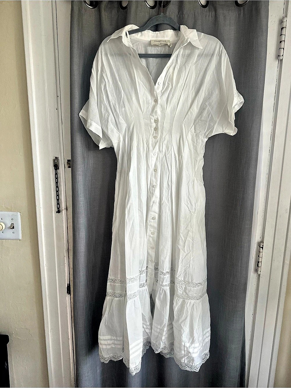 Exquise Tobie Button-Front Midi Dress with Lace Trim White Mini Dress Size Small